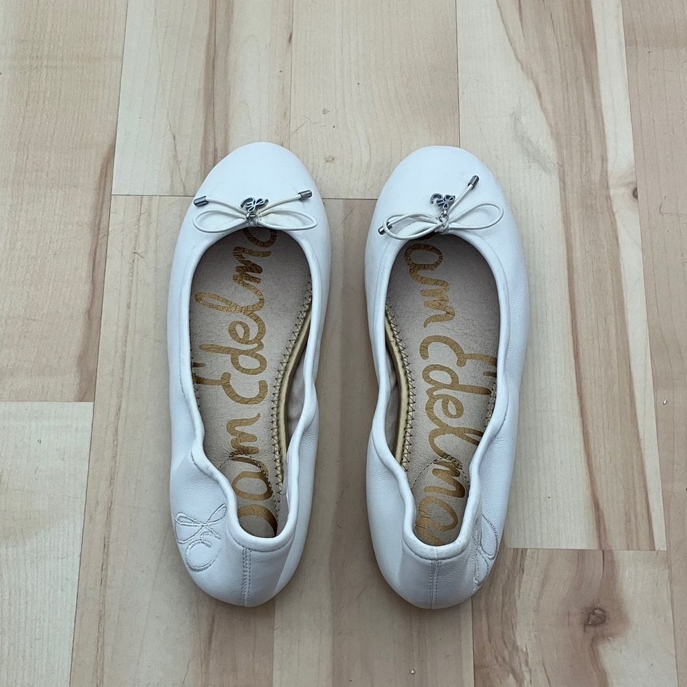 White Sam Edelman Flats
